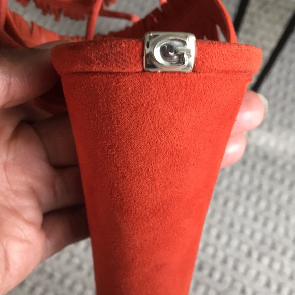 Guess Heels - Picture 4 of 8